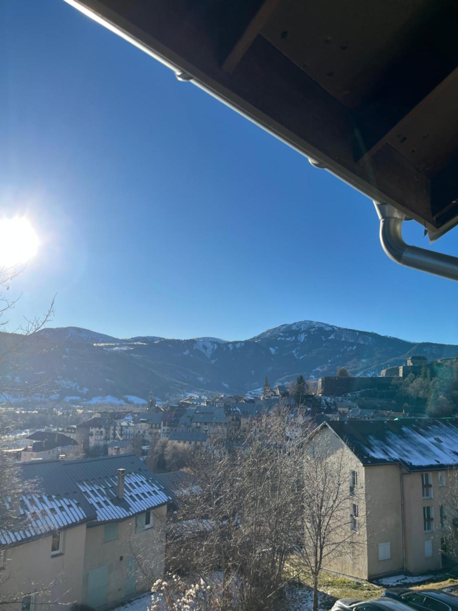 Appartement Au Coeur De Seyne Eksteriør billede